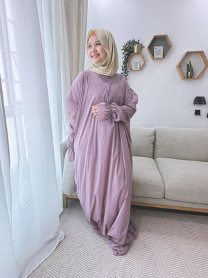 Open image in slideshow, Pocket prayer robe in lavender
